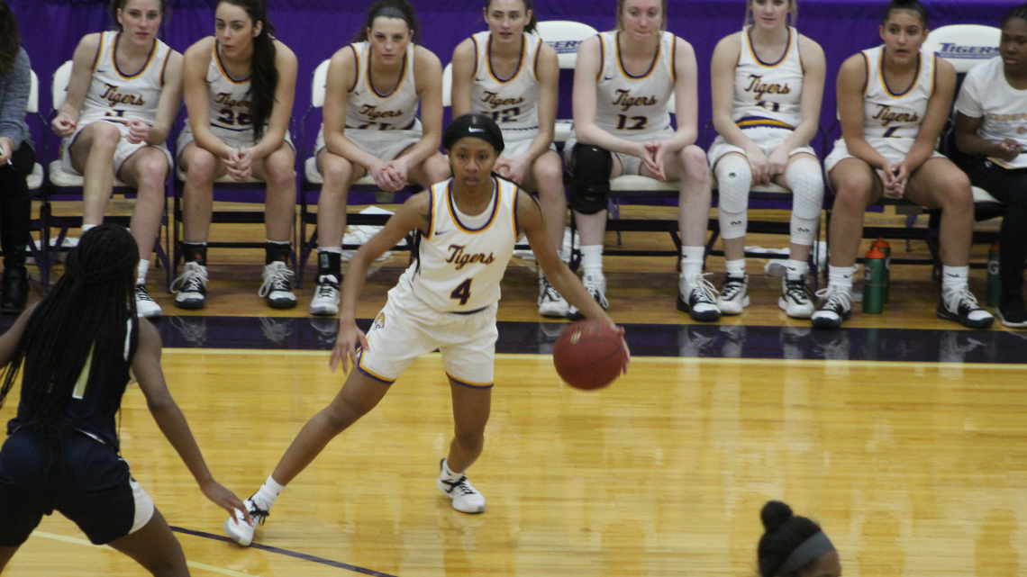 ONU DROPS GAME AGAINST CONFERENCE FOE ST. XAVIER